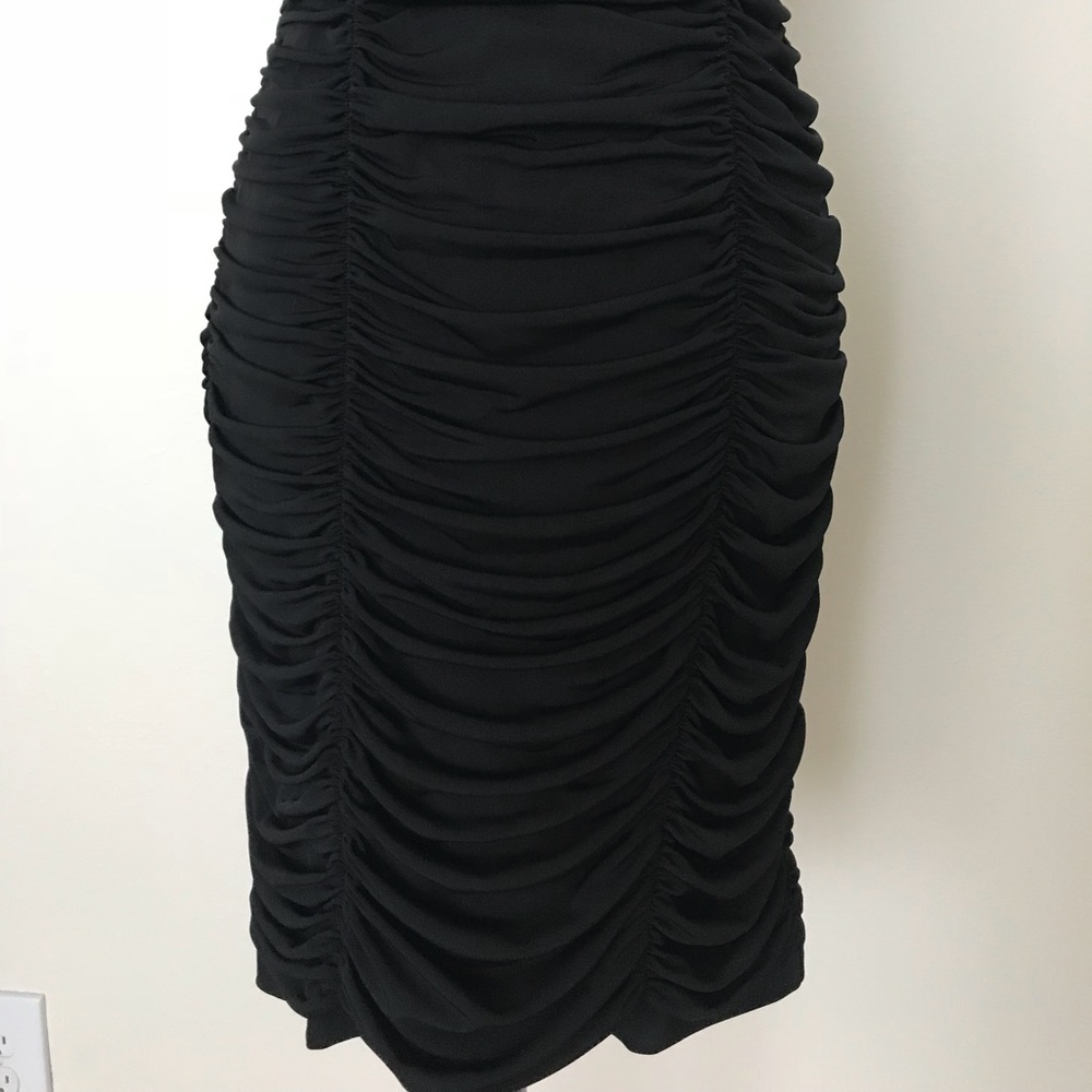 Calvin Klein ruched Black dress - Picture 4 of 8